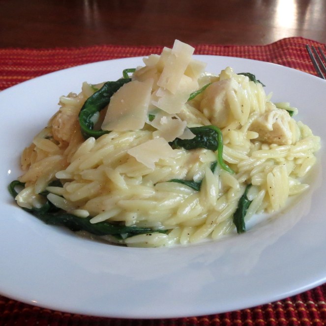Garlic Chicken with Orzo Noodles I Rumbly in my Tumbly