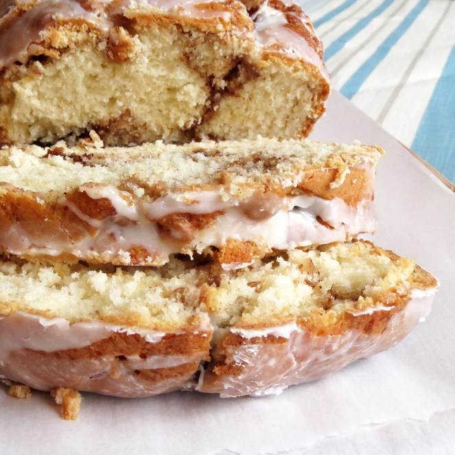 Cinnamon Roll Quick Bread