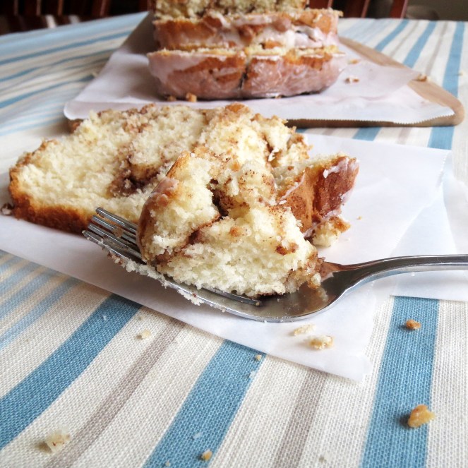 Cinnamon Roll Quick Bread