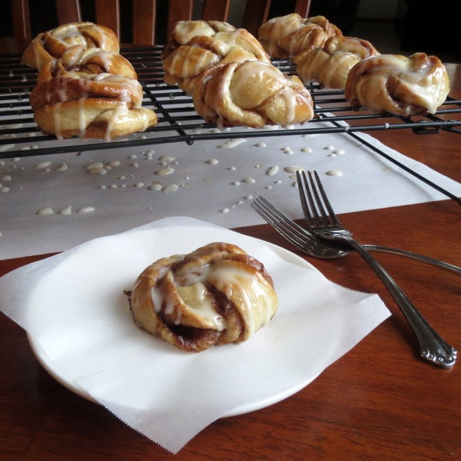 Cinnamon Twist Knots