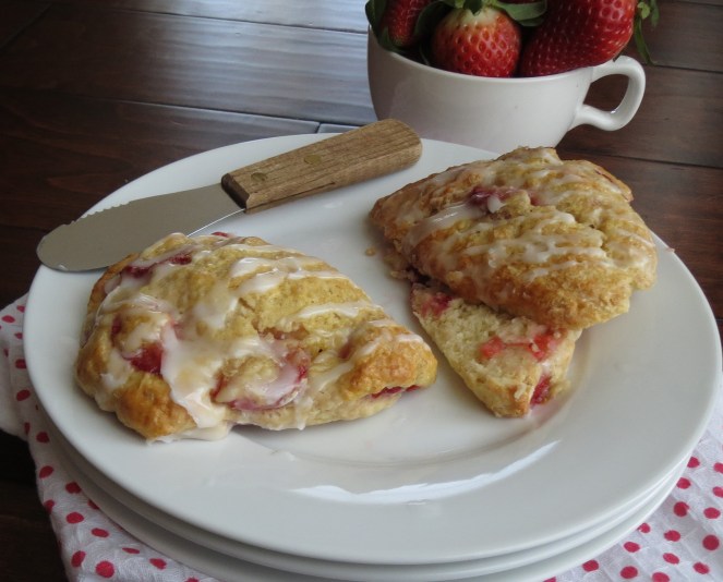 Strawberry Scones by Rumbly in my Tumbly
