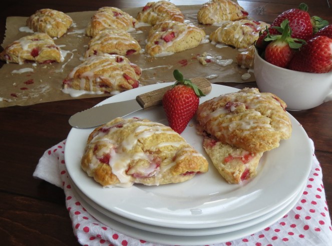 Strawberry Scones by Rumbly in my Tumbly