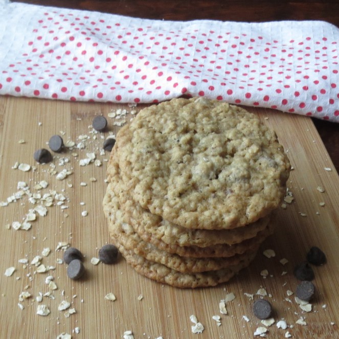 Chewy Chocolate Chip Oatmeal Cookies - Rumbly in my Tumbly
