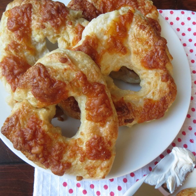 Homemade Cheddar Garlic Bagels by Rumbly in my Tumbly