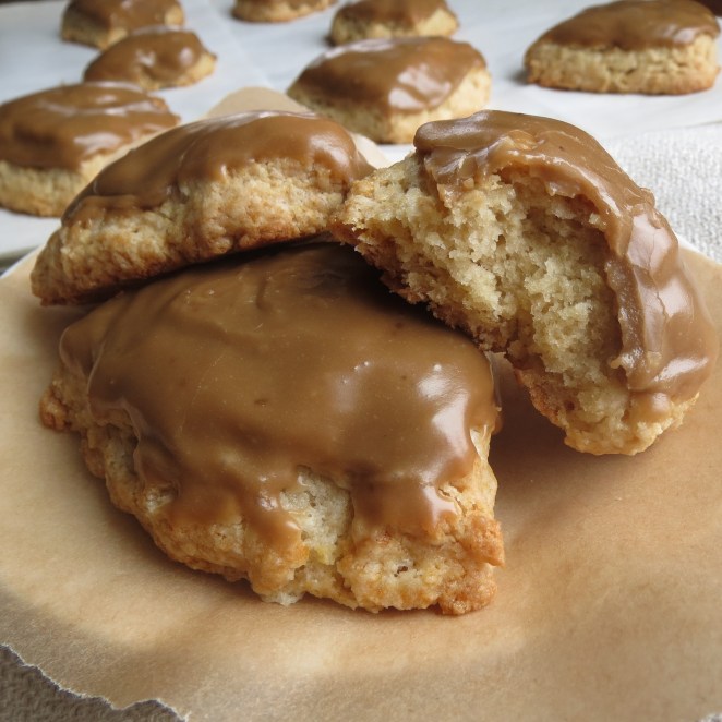 Petite Maple Glazed Scones by Rumbly in my Tumbly