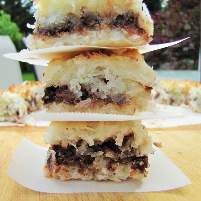 Chocolate Coconut Macaroon Bars by Rumbly in my Tumbly