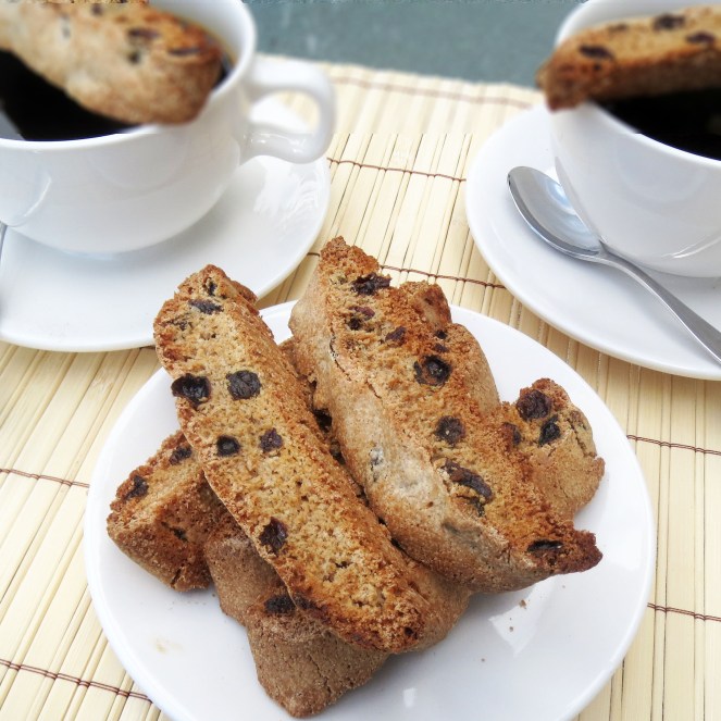 Cinnamon Rum-Raisin Biscotti.  My Rumbly in my Tumbly