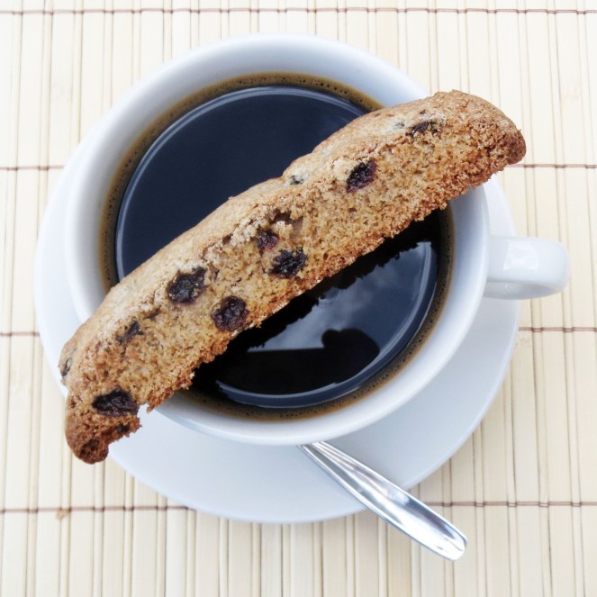 Cinnamon Rum-Raisin Biscotti.  My Rumbly in my Tumbly
