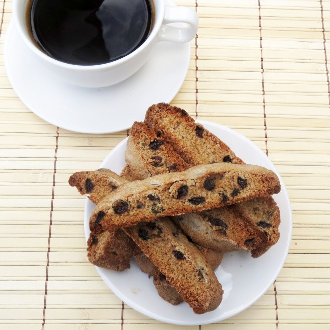Cinnamon Rum-Raisin Biscotti.  My Rumbly in my Tumbly