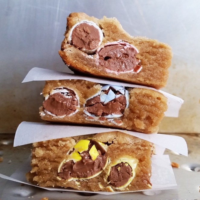 Peanut Butter and Chocolate Egg Blondies by Rumbly in my Tumbly