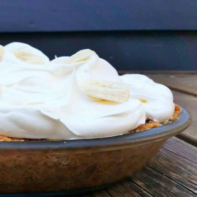 Banana Cream Pie with Nilla Wafer Crust by Rumbly in my Tumbly