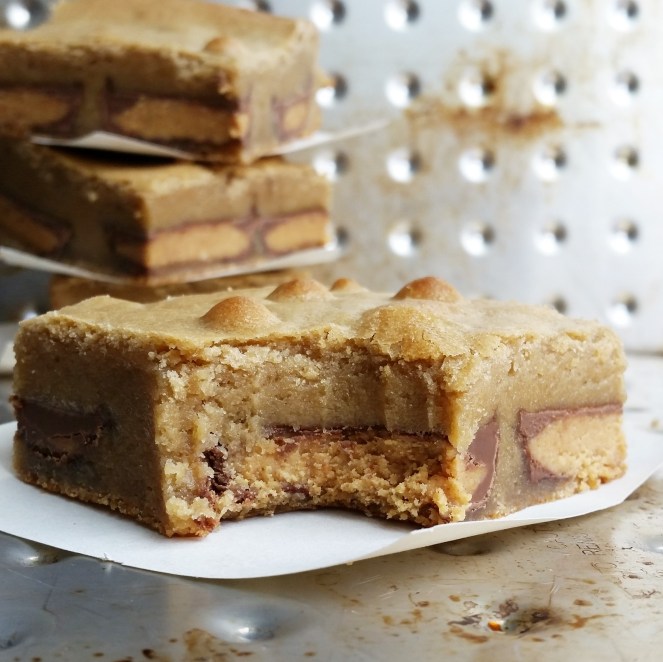 Peanut Butter Cup Blondies
