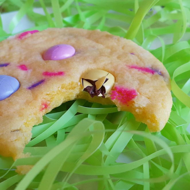 5 ingredient Easter Funfetti Cake Mix Cookies by Rumbly in my Tumbly
