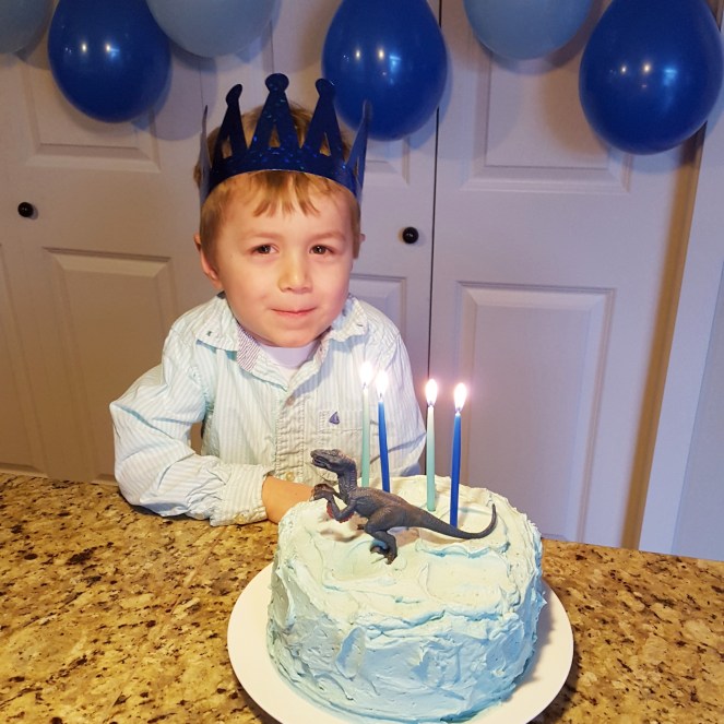 Blue Velvet Cake by Rumbly in my Tumbly