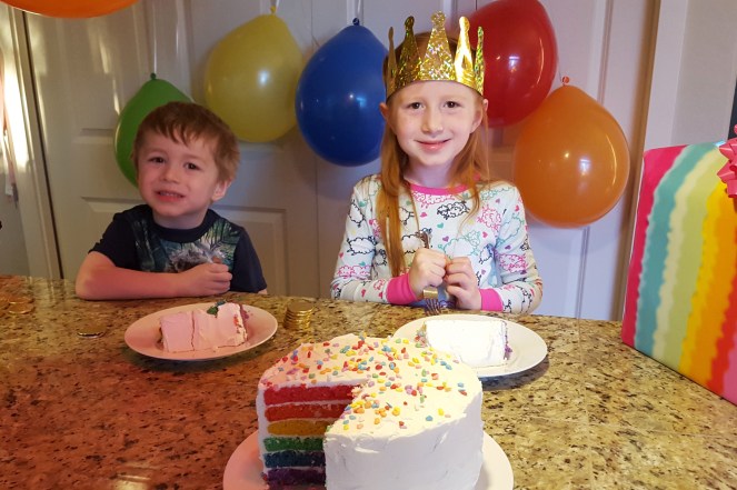 The Best Vanilla Buttercream for Icing Cakes by Rumbly in my Tumbly