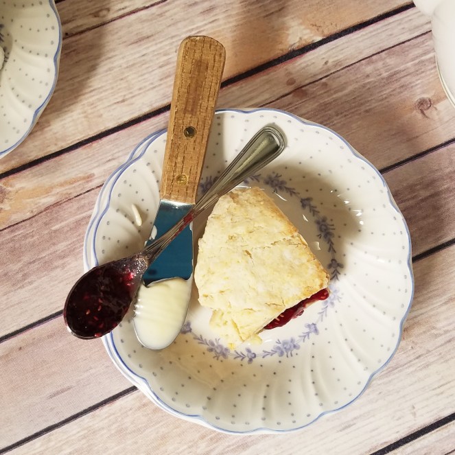 Copycat Fisher Fair Scones by Rumbly in my Tumbly