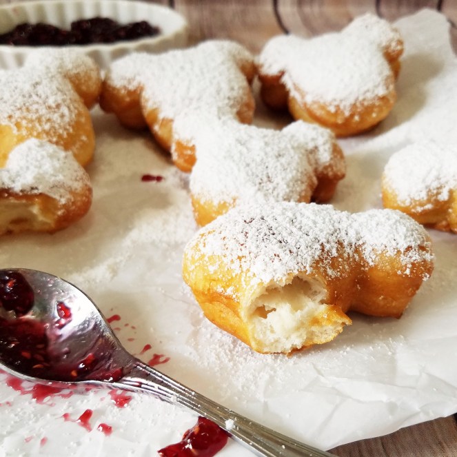 Disneyland's Mickey Mouse Beignets by Rumbly in my Tumbly