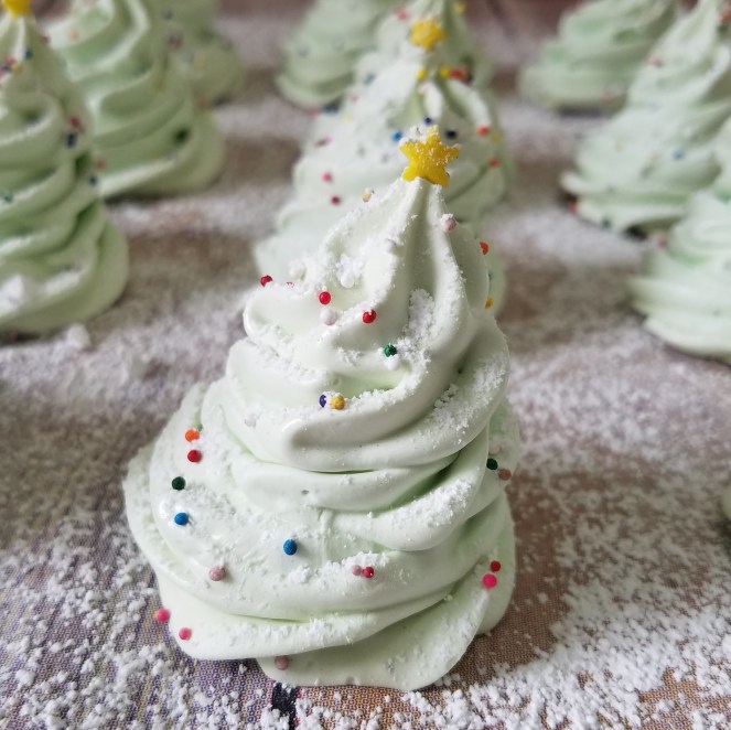 Christmas Tree Meringue Cookies by Rumbly in my Tumbly
