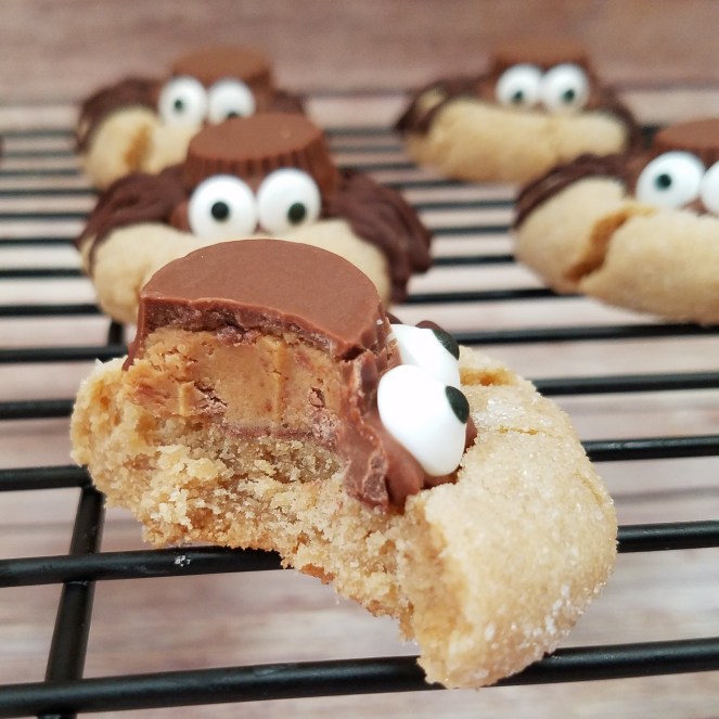 Halloween Peanut Butter Spider Cookies