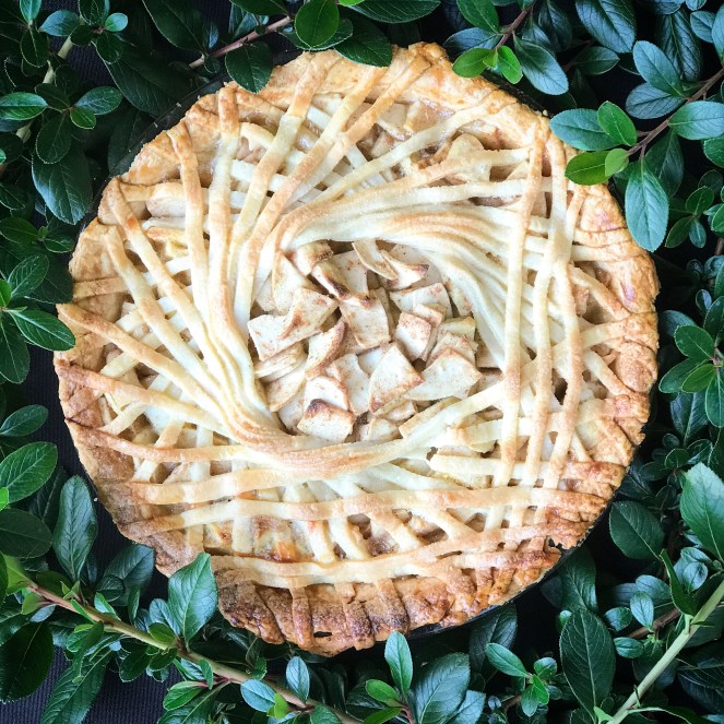 homemade apple pie