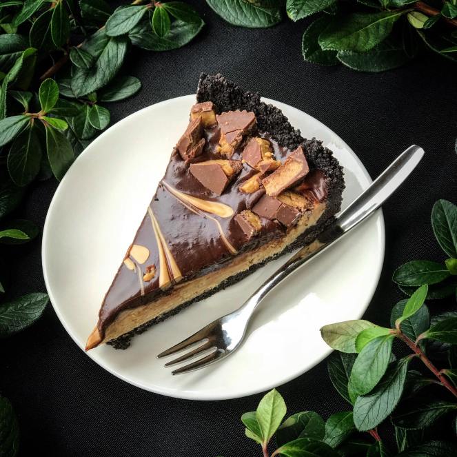 Chocolate Peanut Butter Pie by Rumbly in my Tumbly