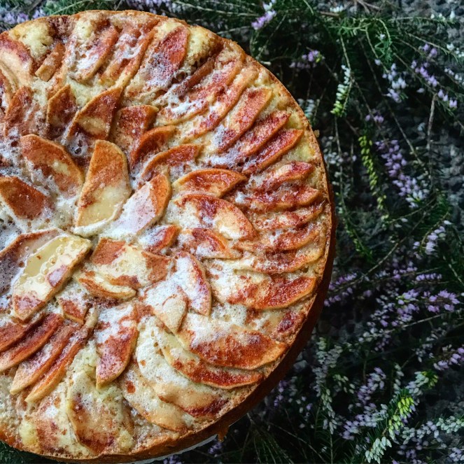 Apple Kuchen {German Apple Cake}