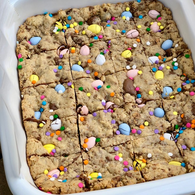 Easter Candy Peanut Butter Oatmeal Cookie Bars